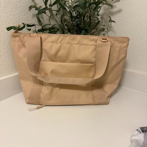 BÉIS The Beisics Tote in Beige – New with Tags - Picture 3 of 4